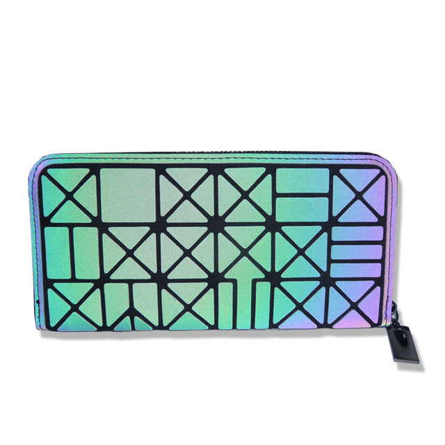 Xivio Geometric Holographic Purse